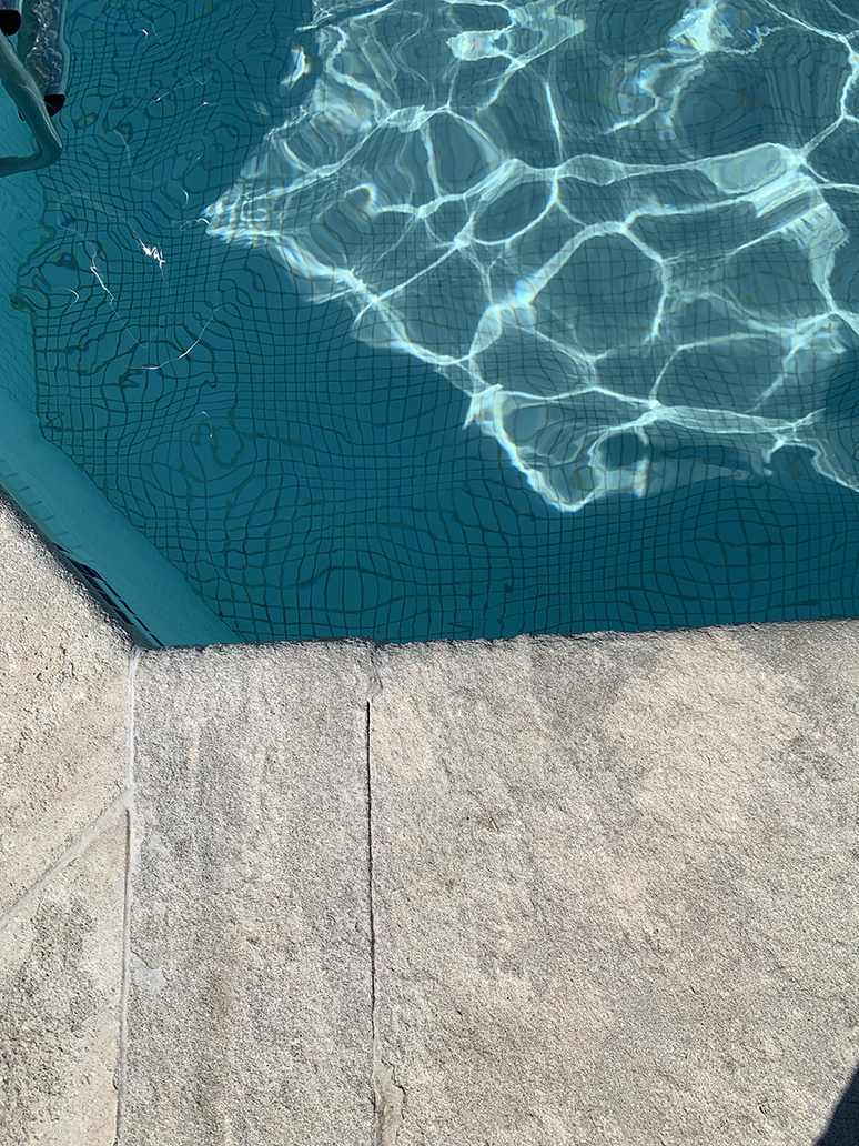 and-Quelque chose d'Hockney