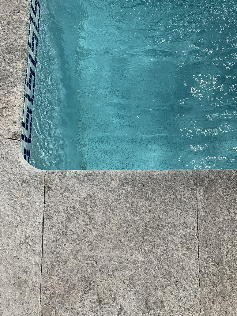 and-quelque chose d'Hockney